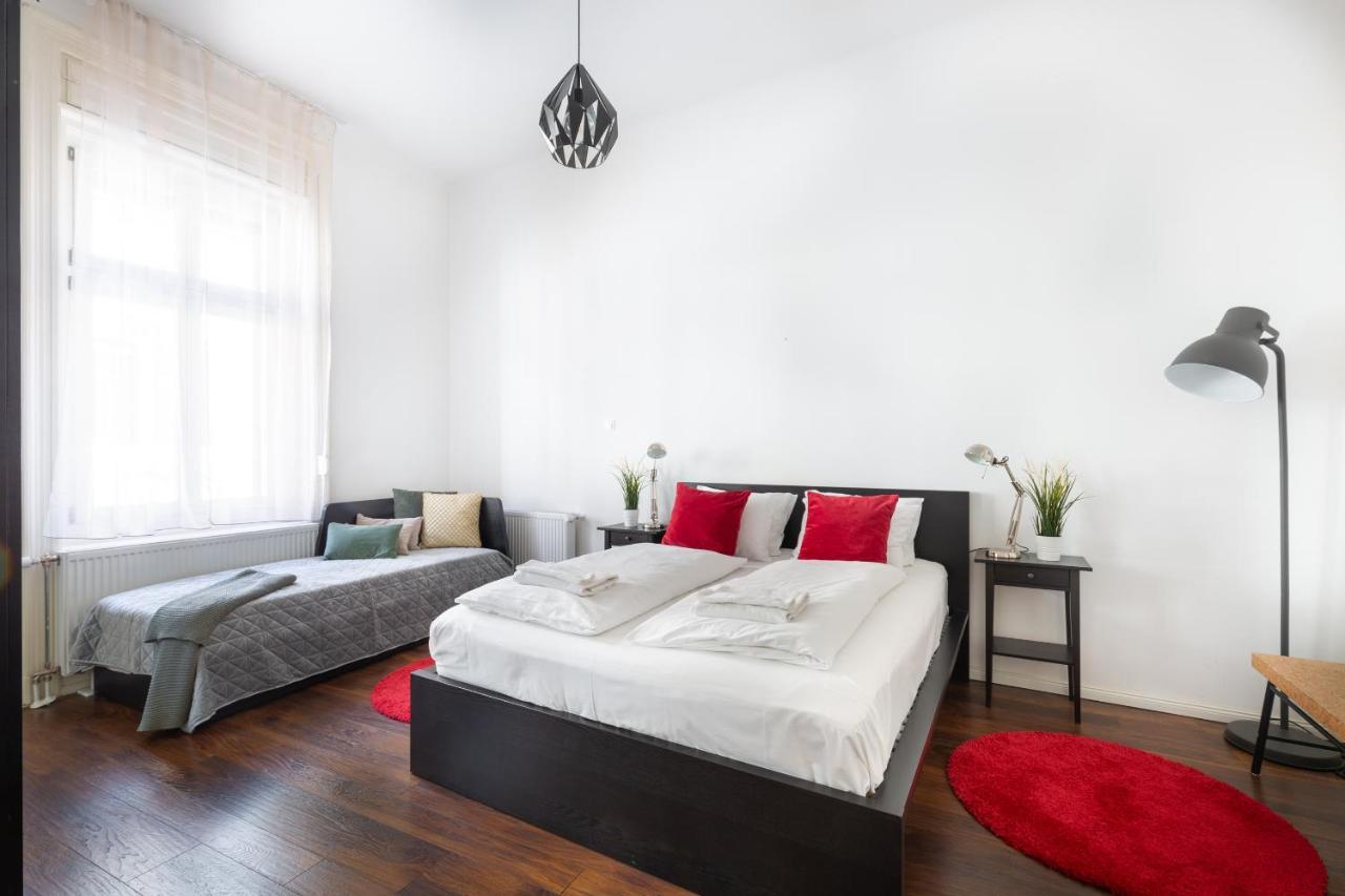 Red Dot One - New Unit In Heart Of Jewish Quarter Budapeste Exterior foto