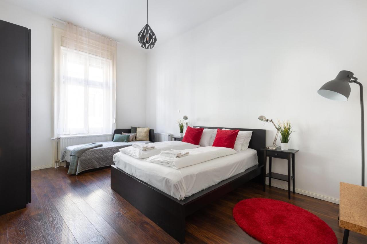 Red Dot One - New Unit In Heart Of Jewish Quarter Budapeste Exterior foto