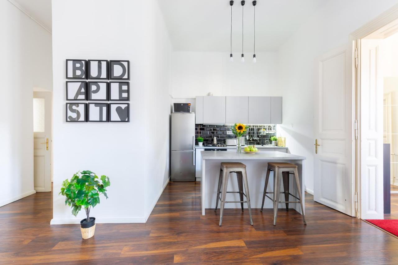 Red Dot One - New Unit In Heart Of Jewish Quarter Budapeste Exterior foto