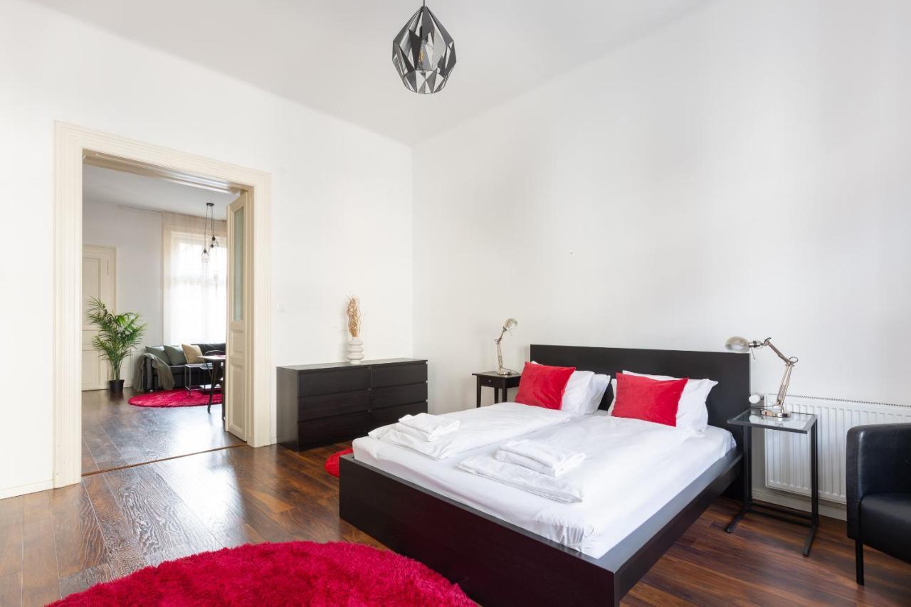 Red Dot One - New Unit In Heart Of Jewish Quarter Budapeste Exterior foto
